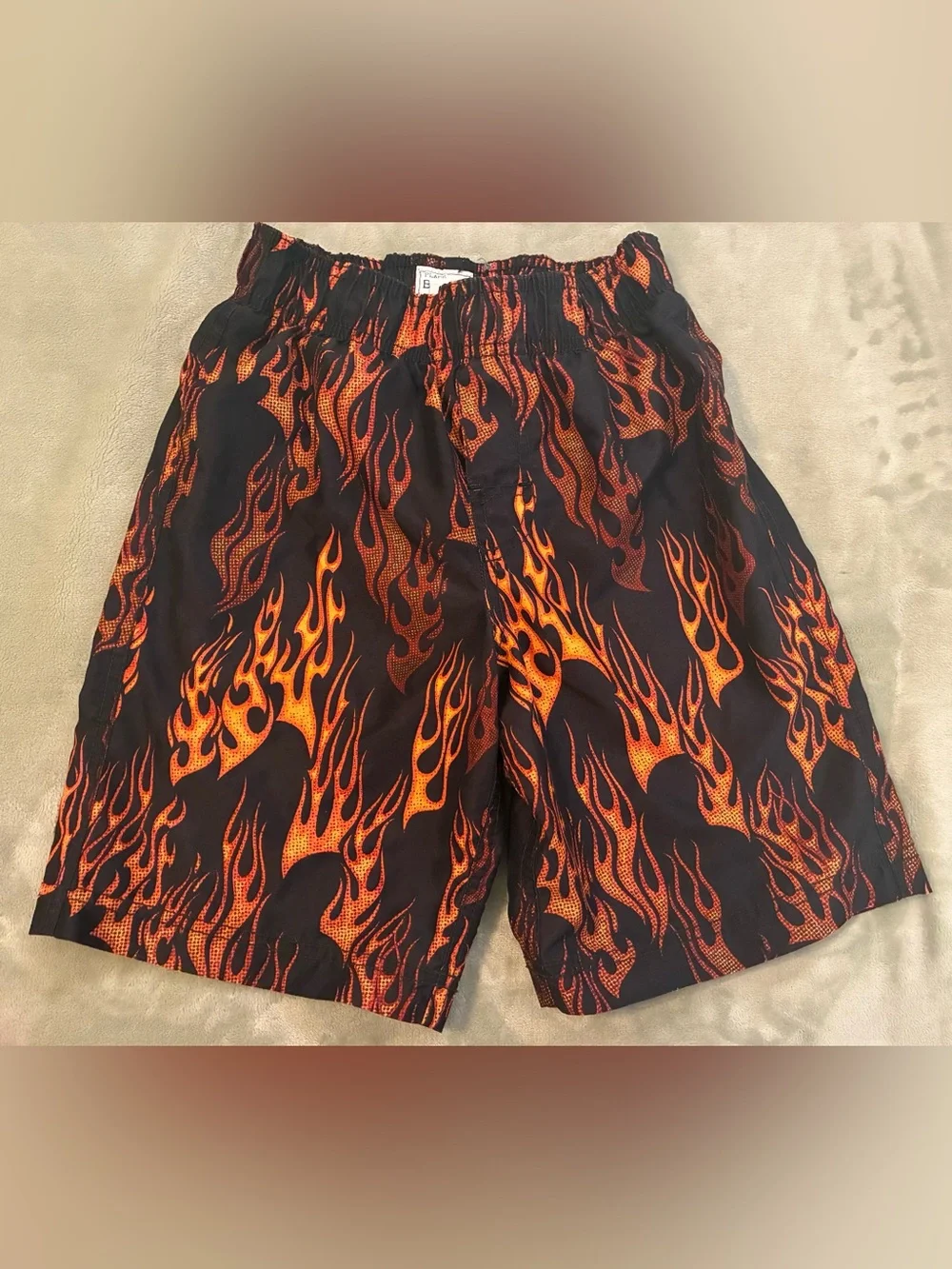 Boys Children’s Place Black & Orange Flame Print Elastic-Waist Shorts Size 7/8